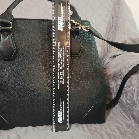 Nine West Purse - Picture 10 of 11